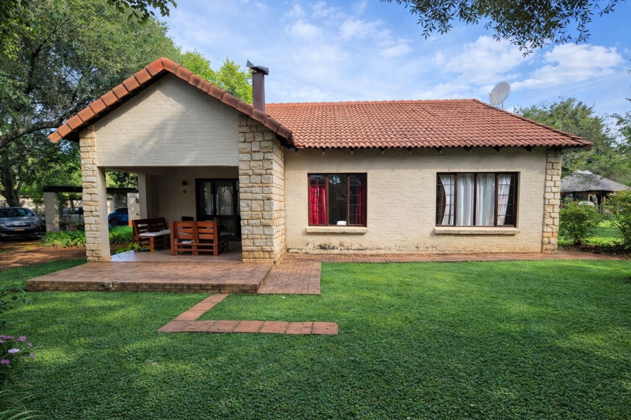 3 Bedroom Property for Sale in The Coves North West